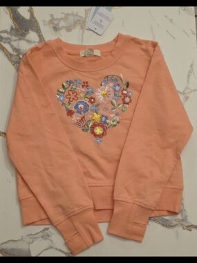 Peek Peach Crewneck Sweatshirt with Floral Heart Embroidery
